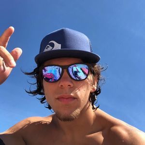 Meet your Posher, Anthony